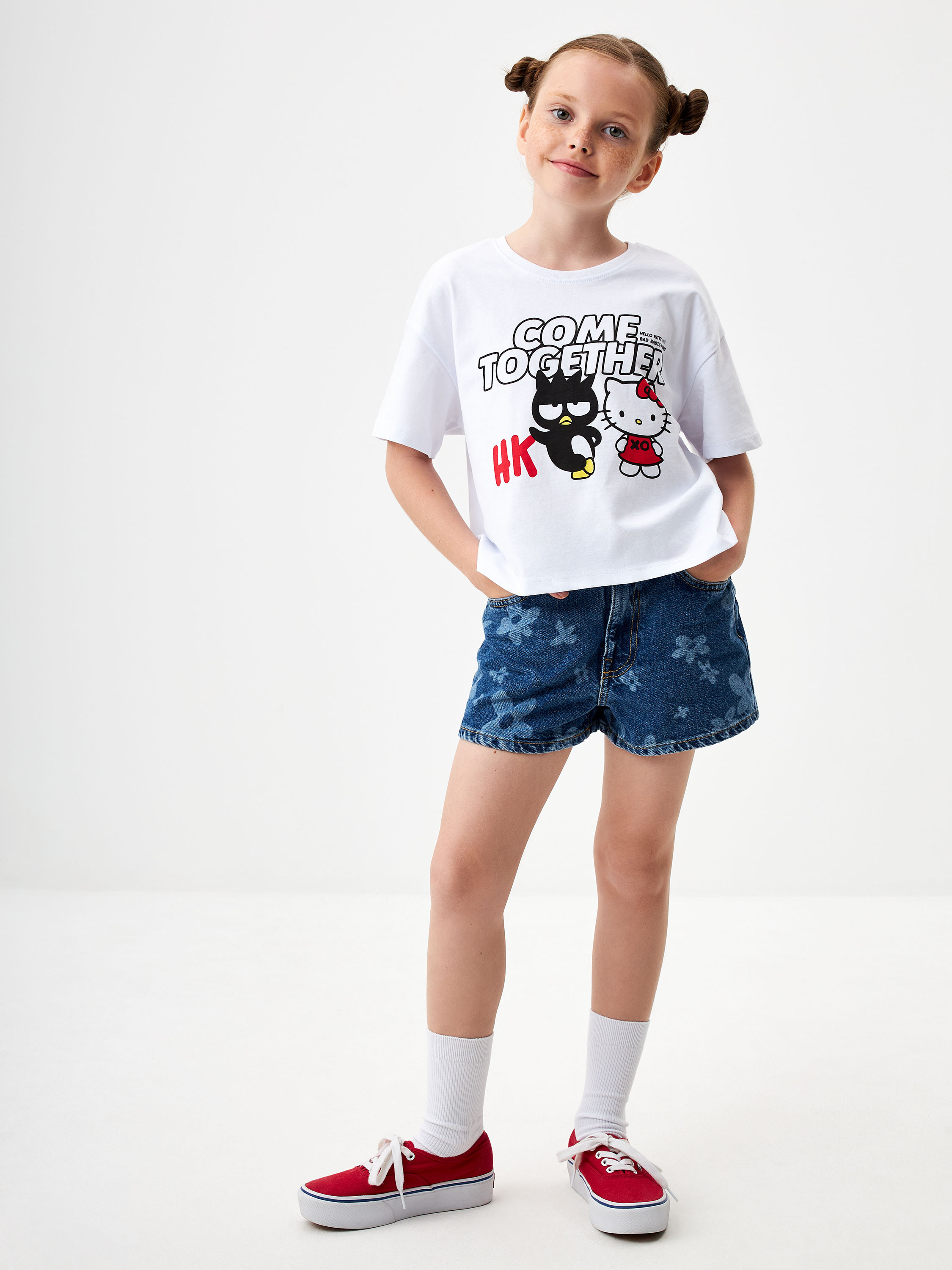 bad parenting девочки 10 лет в трусиках Джинсовые шорты с принтом для девочек цвет: синий принт графика, артикул: 3805051406 – купить в интернет-магазине SELA