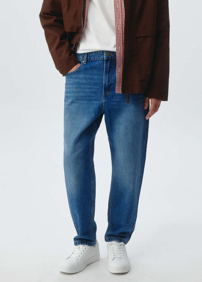 Джинсы LOOSE FIT со средней посадкой