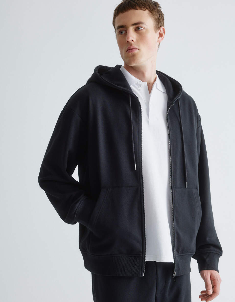 Толстовка из футера на молнии