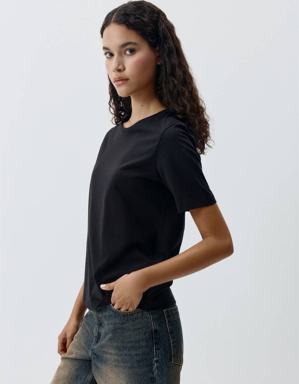 Футболка MARY REGULAR FIT