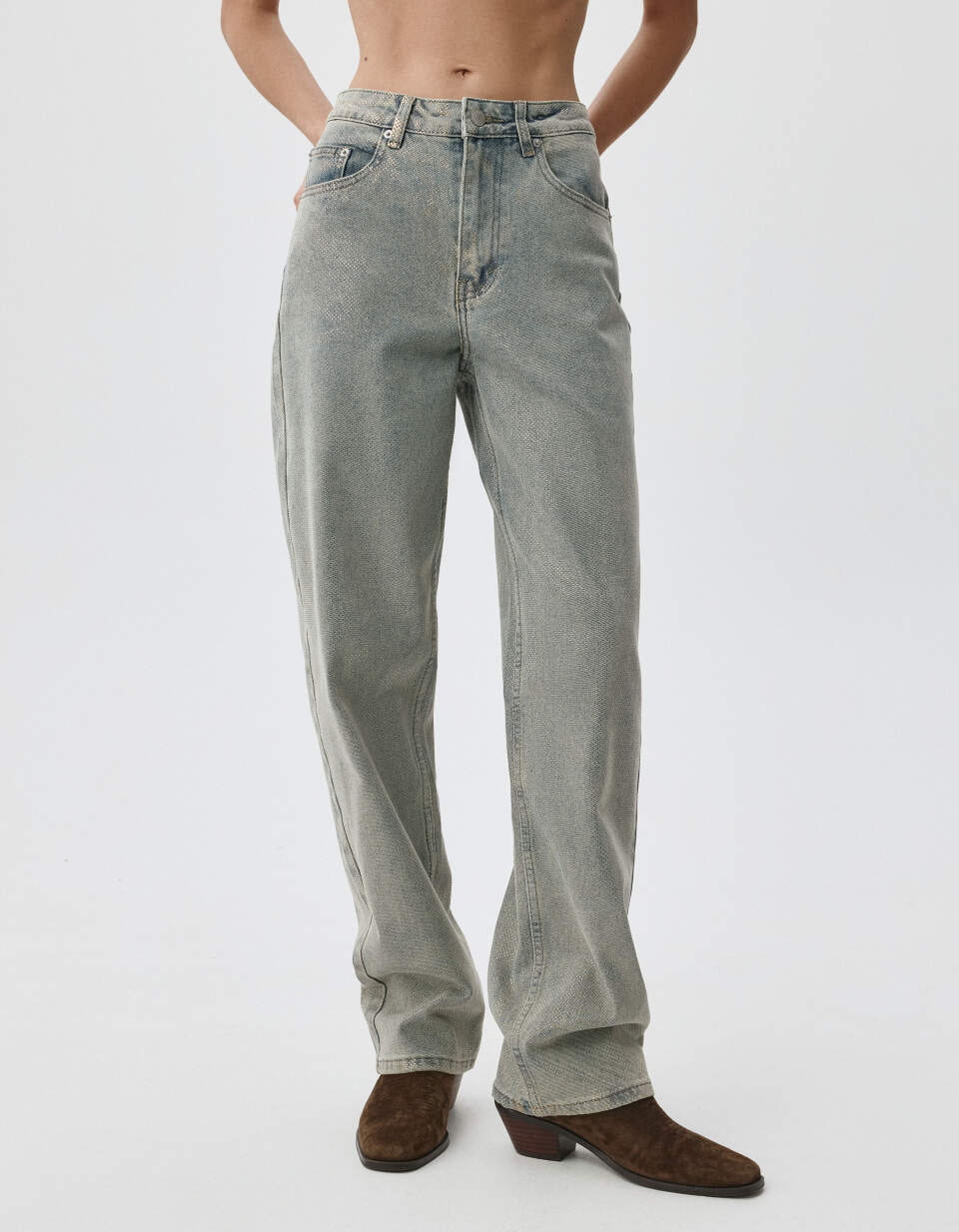 Джинсы STRAIGHT FIT с металлизированным декором