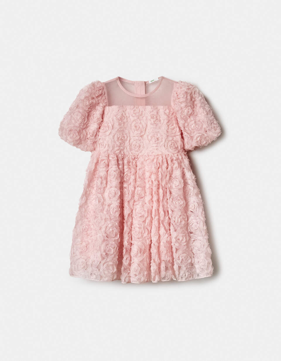 Нарядное платье с объемными цветами для девочек