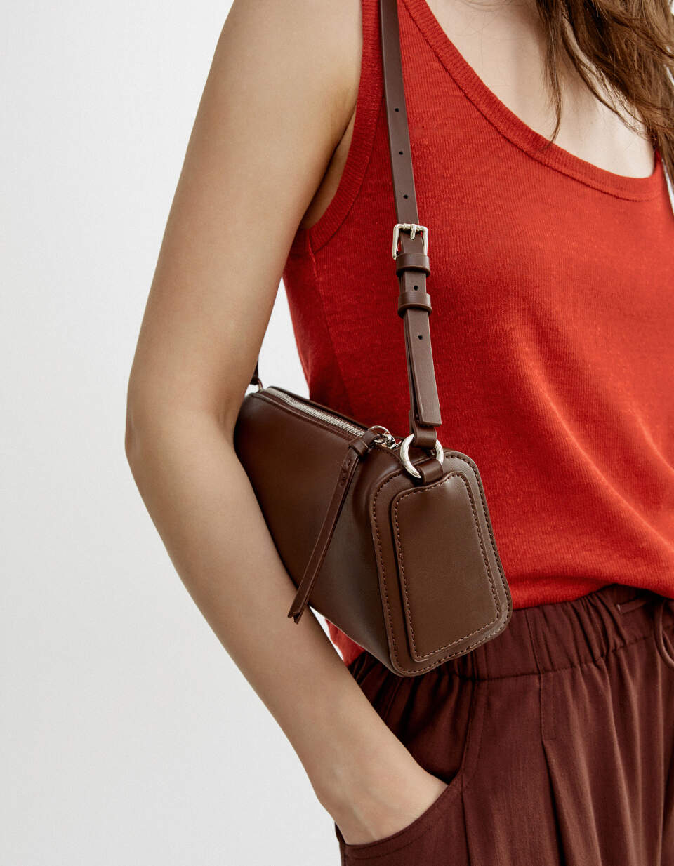 Мини-сумка из экокожи