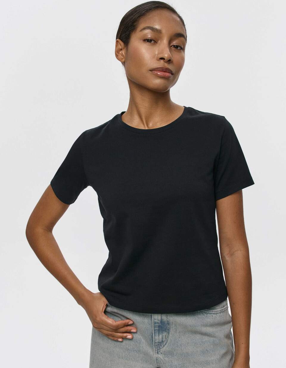 Футболка EVA SLIM FIT