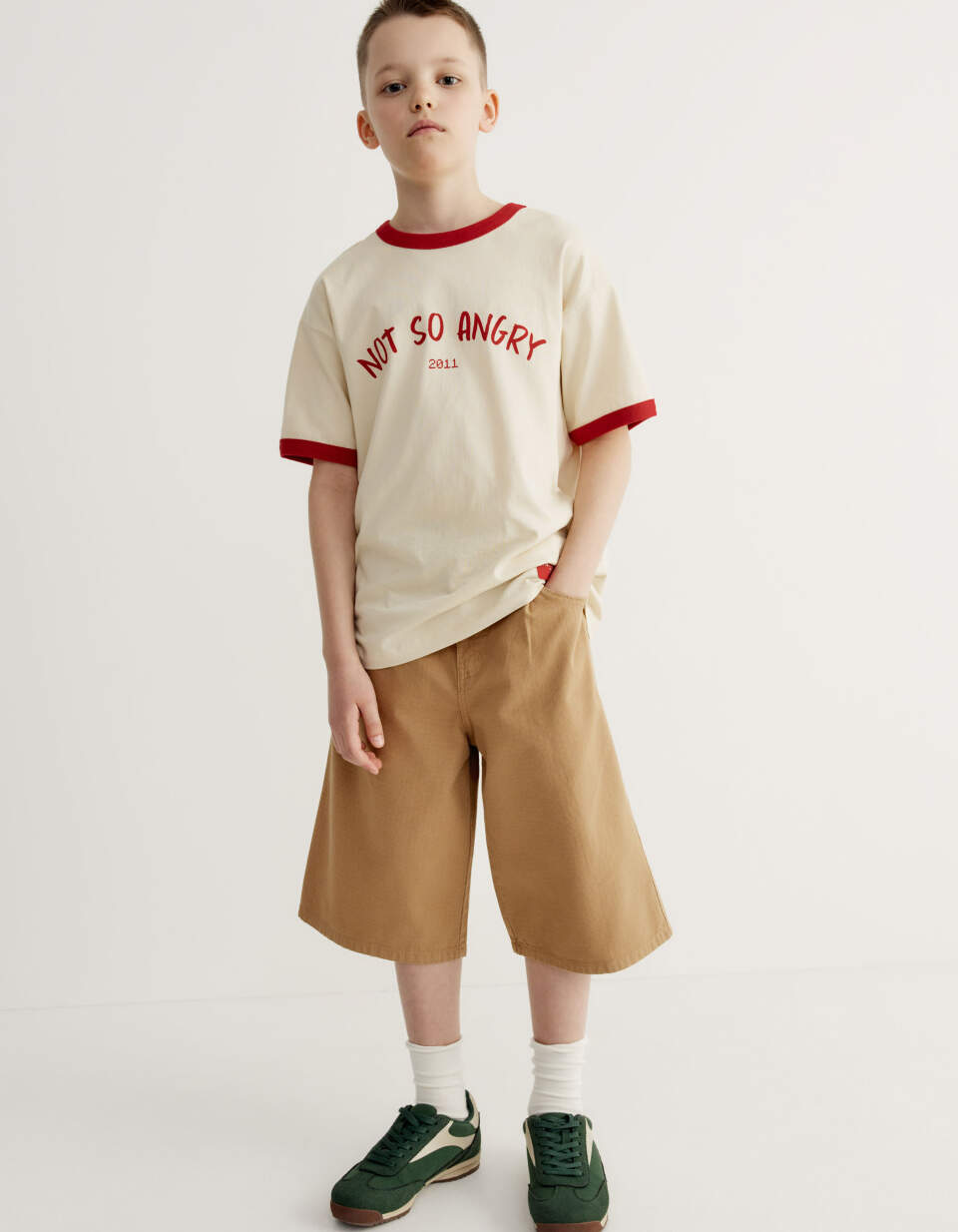 Удлиненные шорты из фактурного хлопка для мальчиков