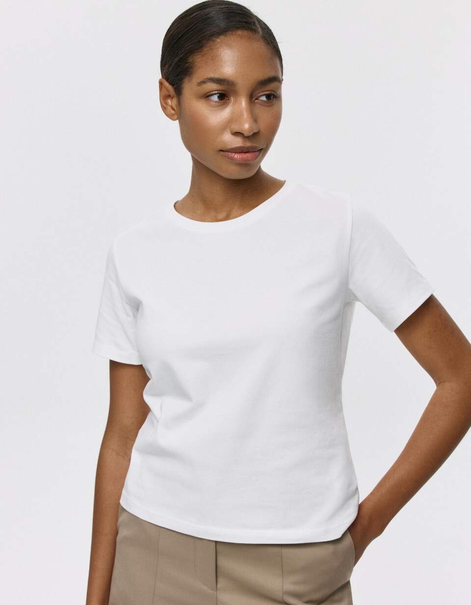 Футболка EVA SLIM FIT