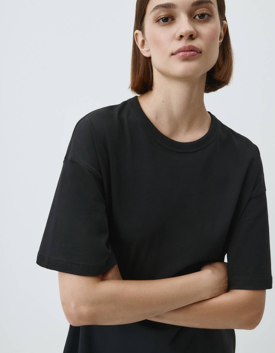 Футболка MIRA OVERSIZE FIT