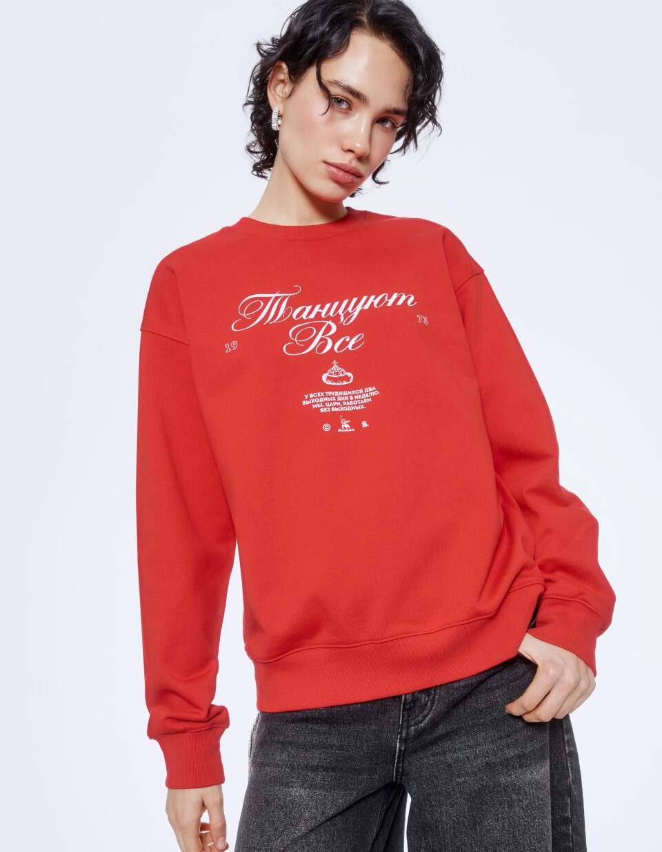 Свитшот оверсайз из коллекции SELA x Мосфильм