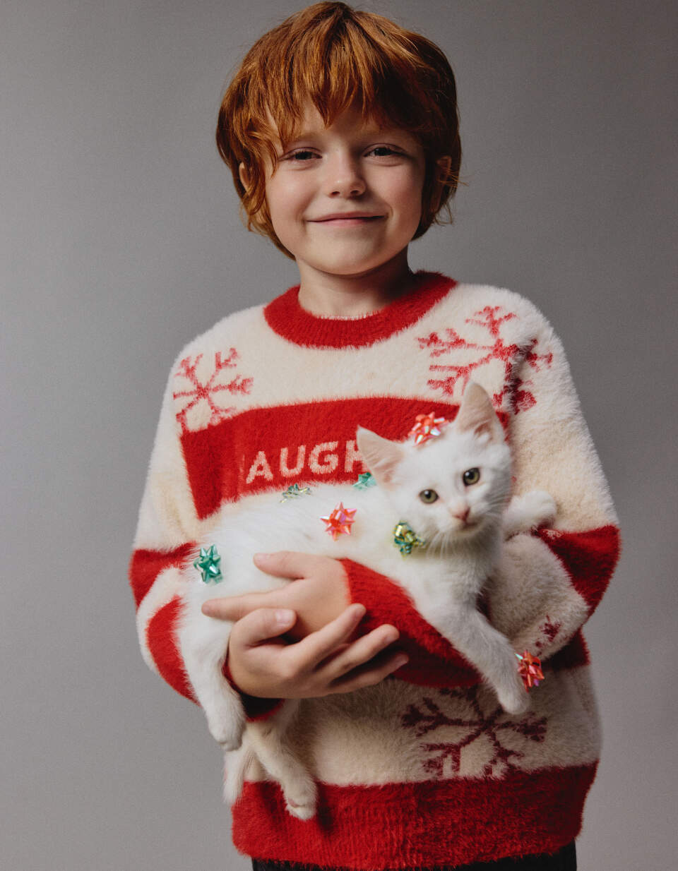 Пушистый джемпер с принтом детский