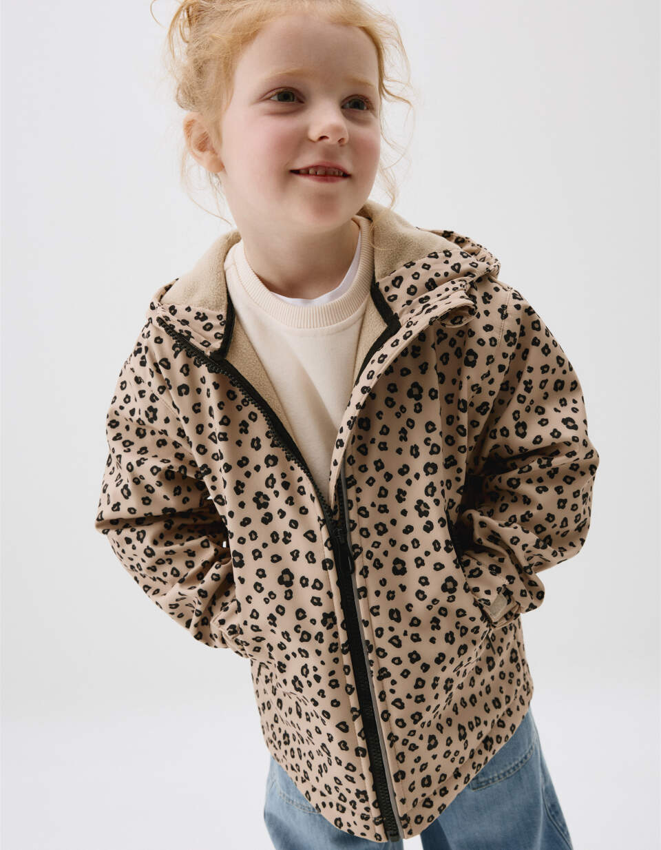 Легкая куртка Softshell для девочек