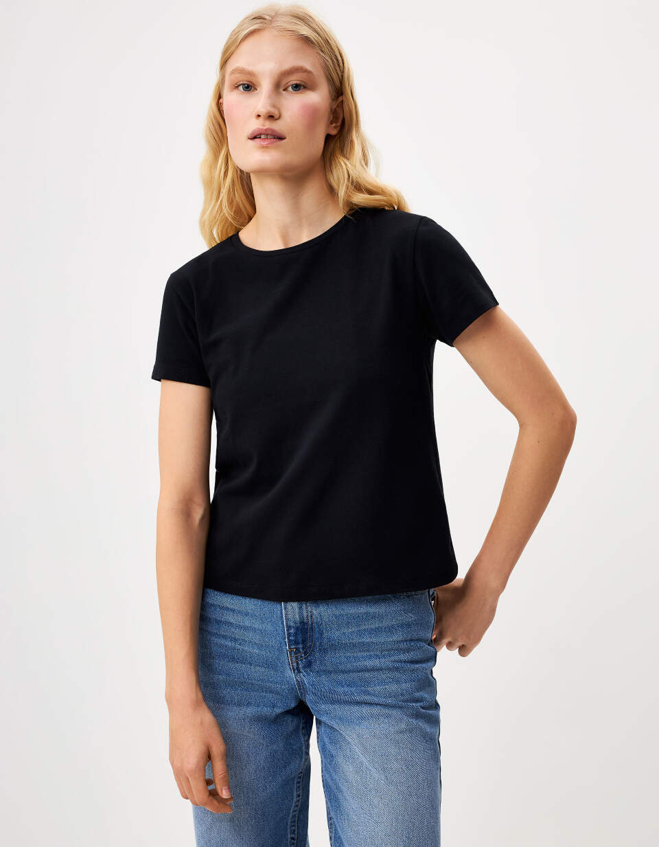 Футболка EVA SLIM FIT