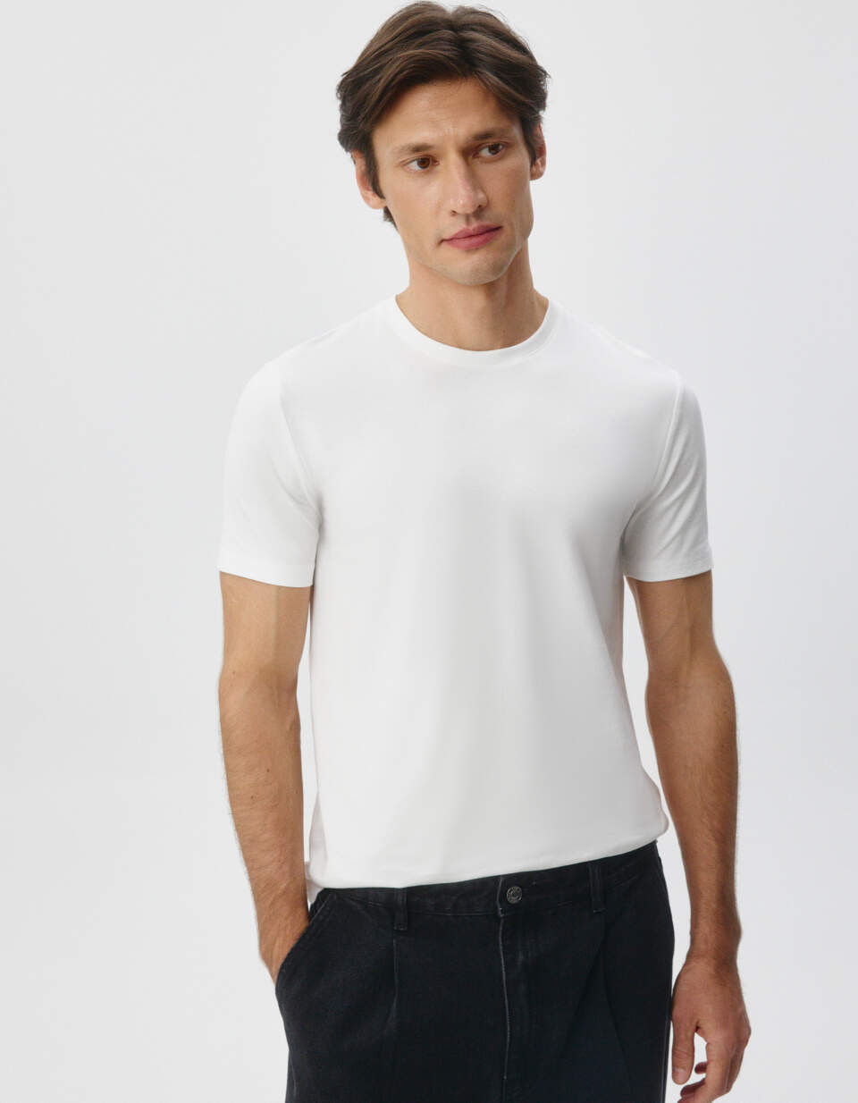 Футболка SLIM FIT базовая