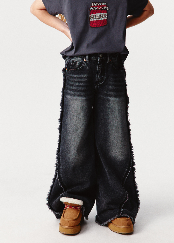 Джинсы SUPER WIDE с бахромой для девочек