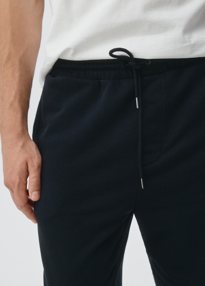 Джоггеры из футера