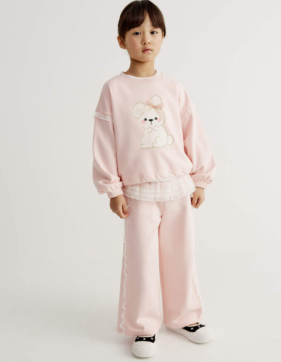 Широкие брюки с кружевной баской для девочек