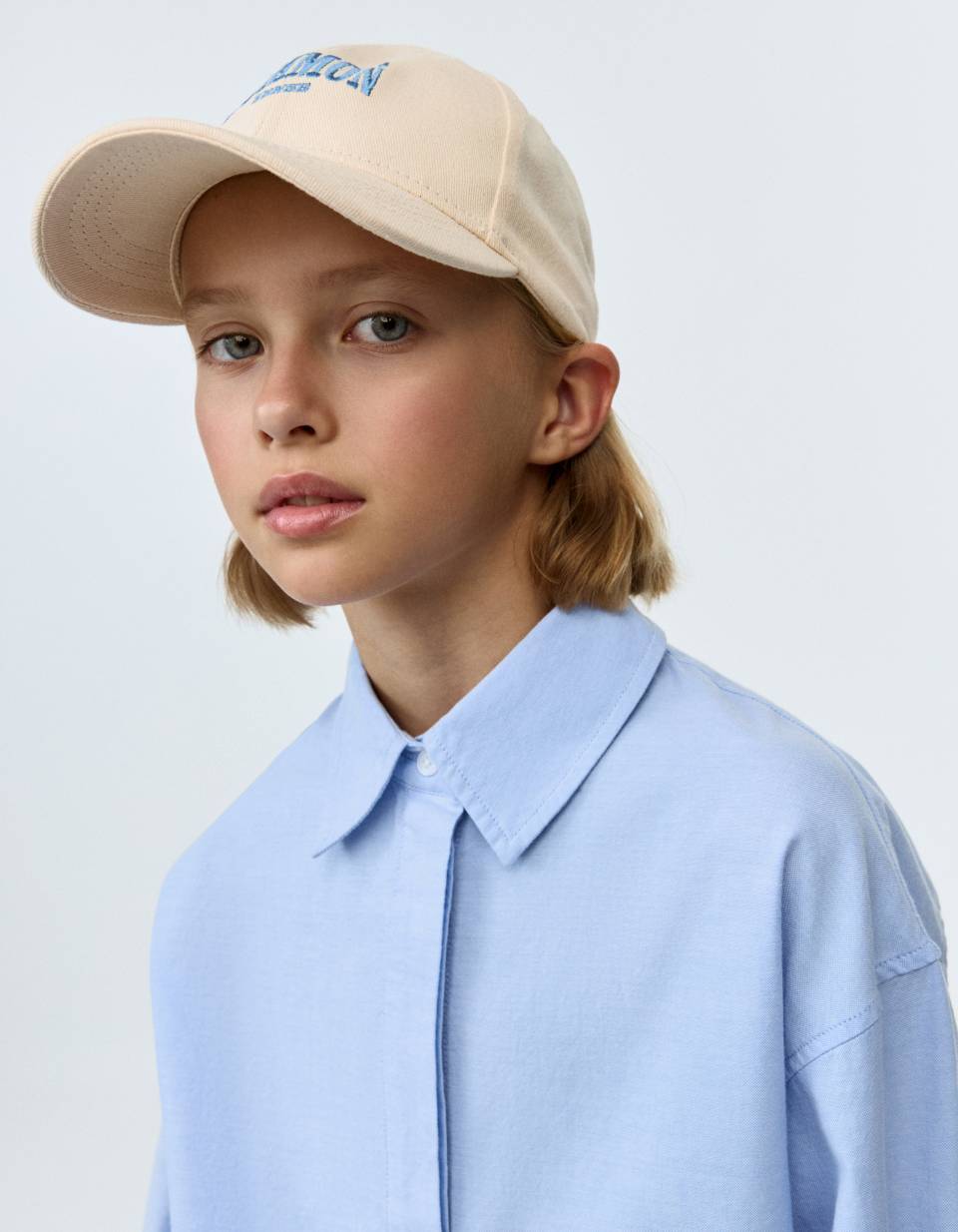 Хлопковая бейсболка с вышивкой детская