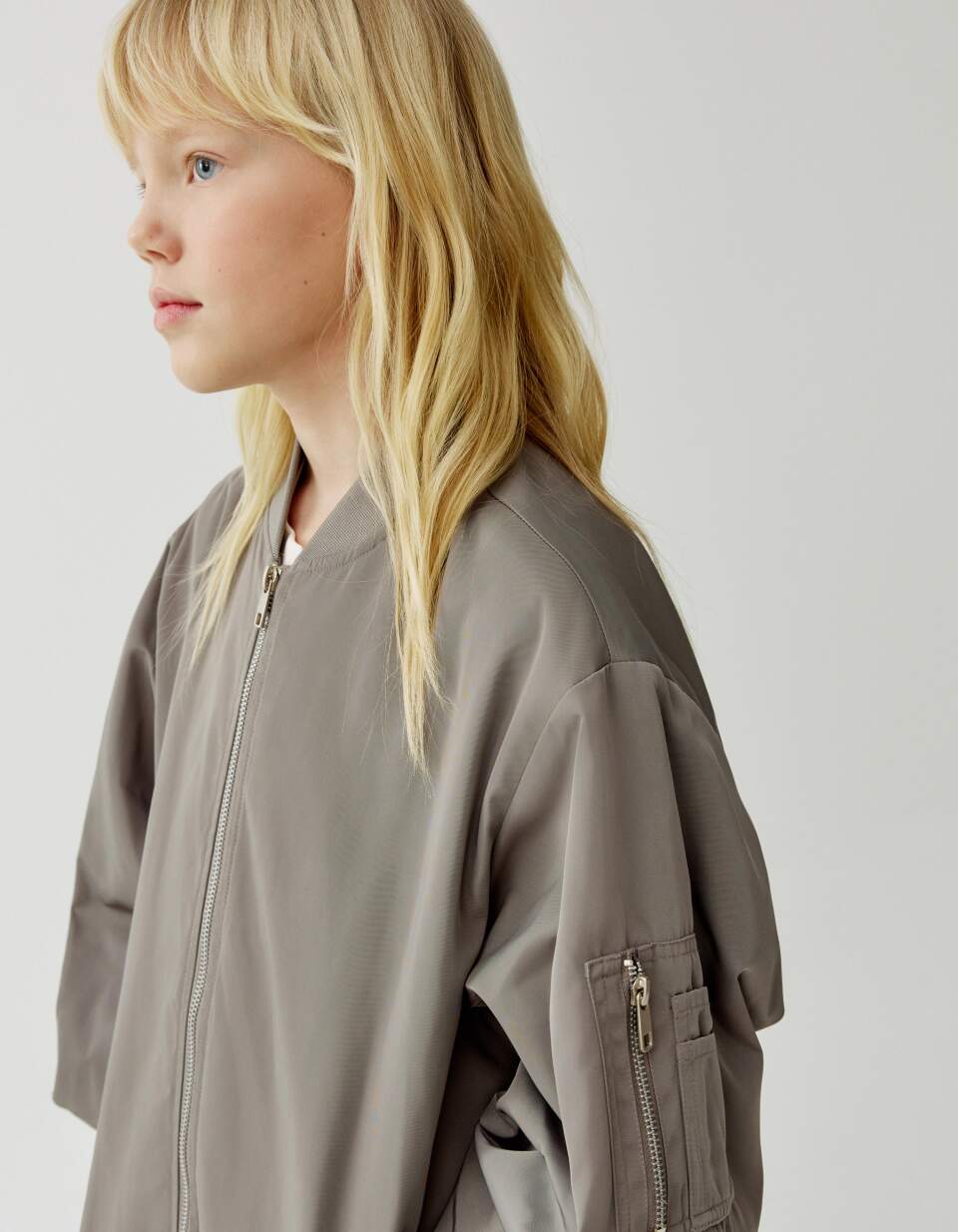 Базовый бомбер оверсайз для девочек