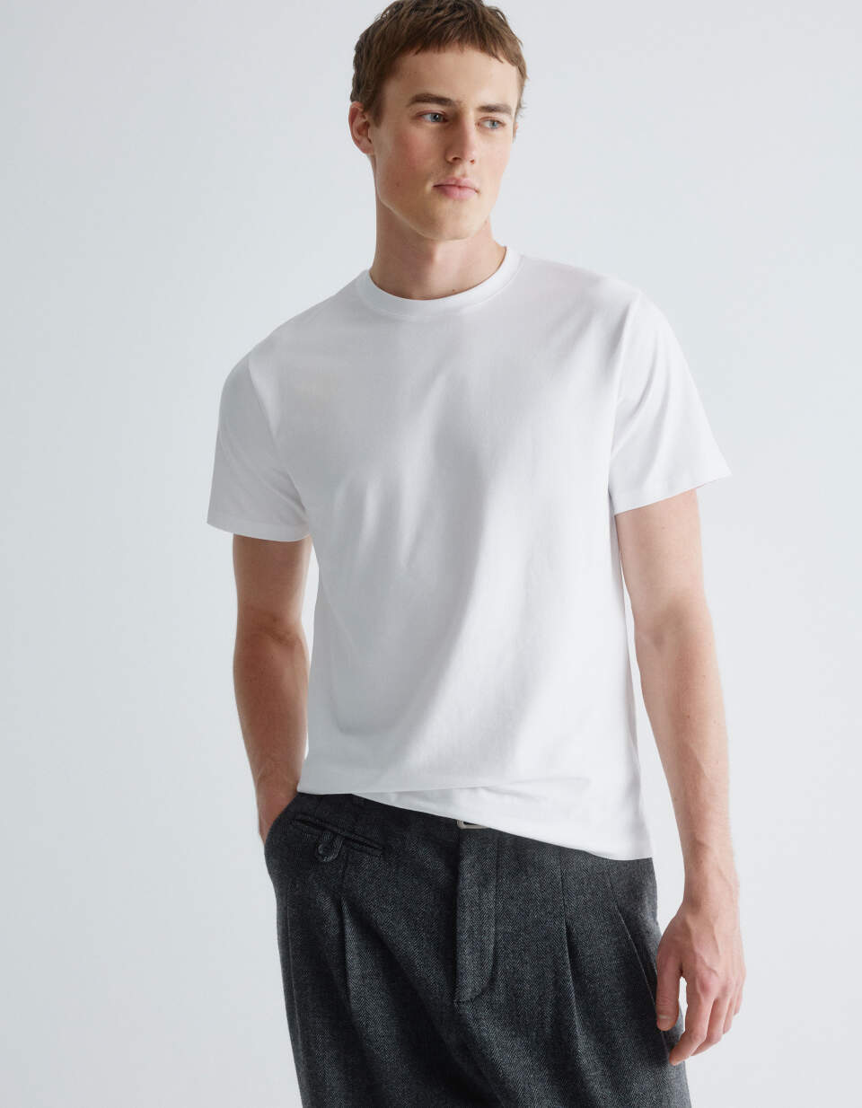 Облегающая футболка Адам