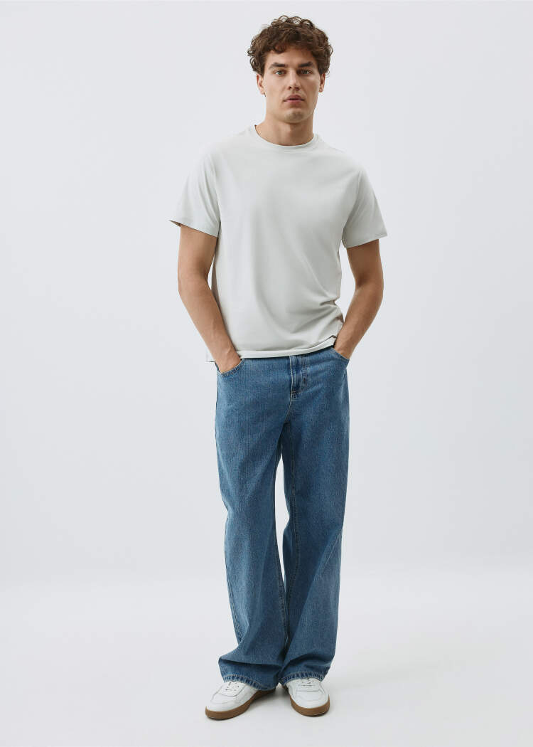 Футболка ADAM SLIM FIT базовая 