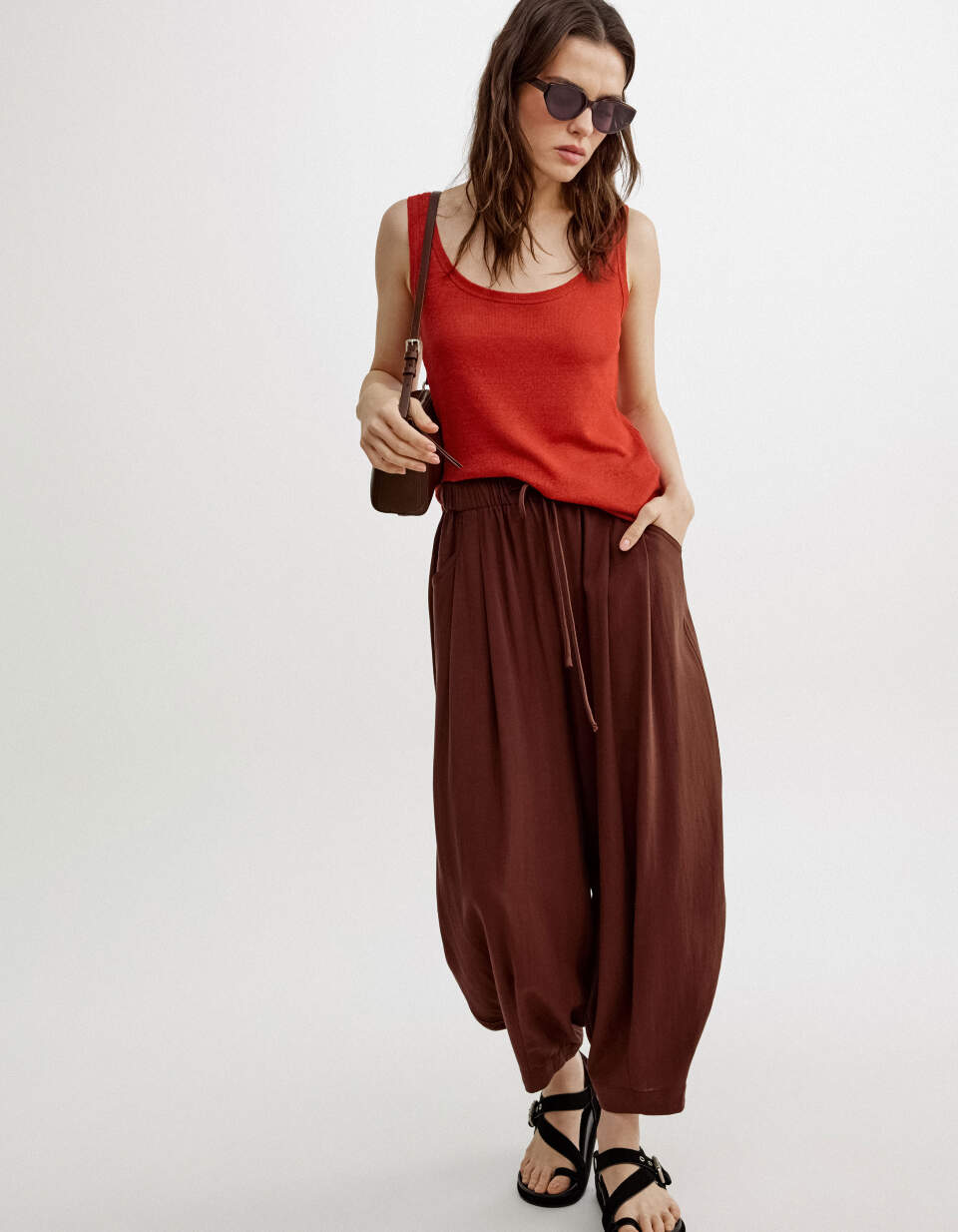 Брюки аладдины с содержанием льна