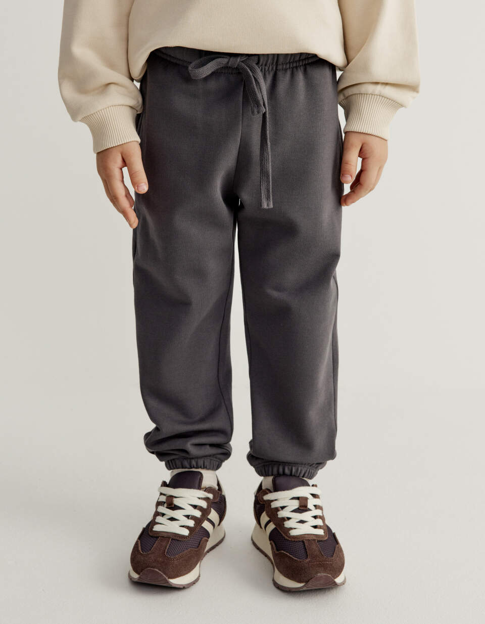 Базовые джоггеры для мальчиков