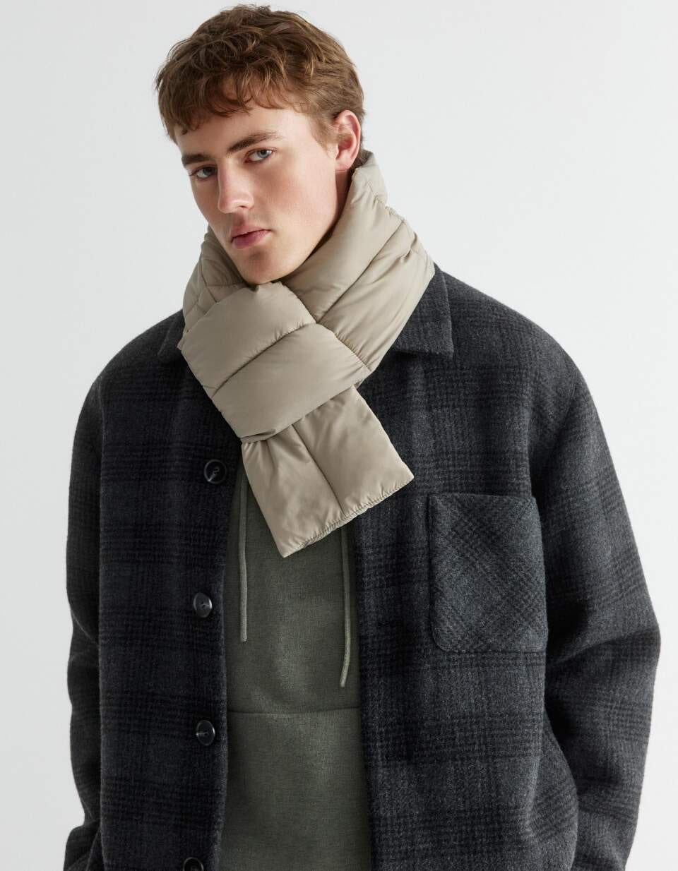 Утепленный стеганый шарф