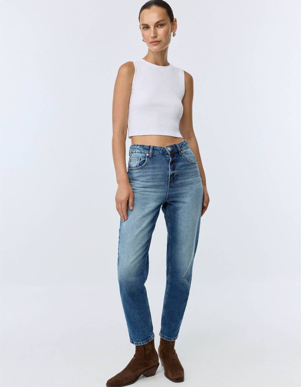 Джинсы Straight Fit с подворотами