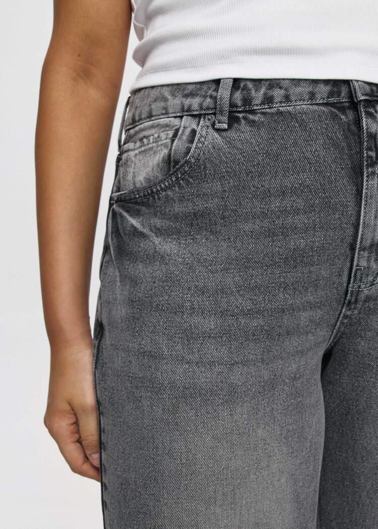 Джинсы 403 STRAIGHT FIT 