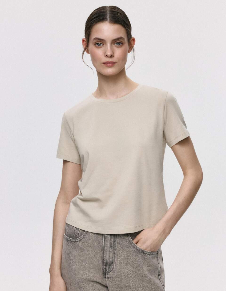 Футболка EVA SLIM FIT
