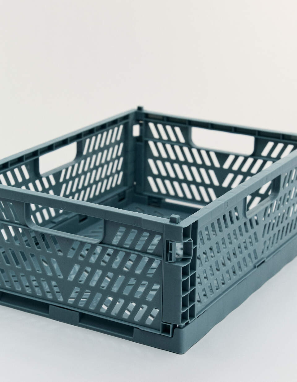 Большой пластиковый органайзер для хранения