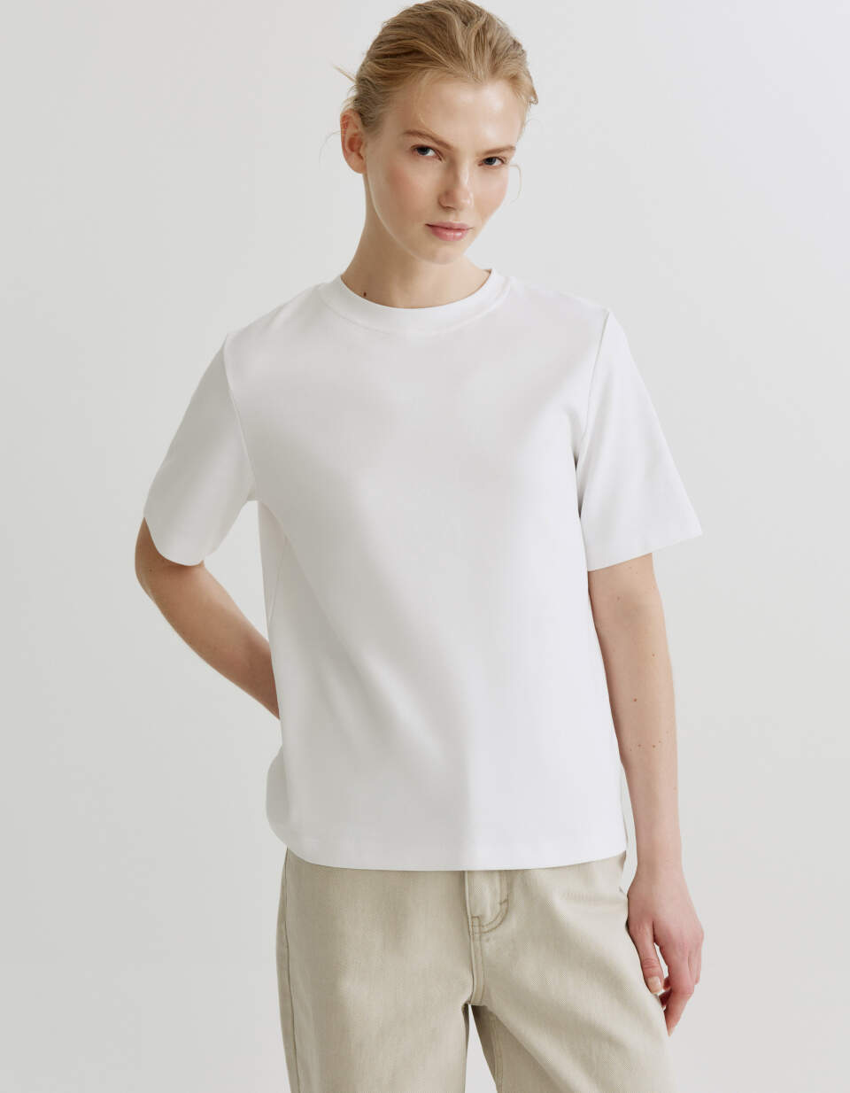 Базовая футболка из интерлока