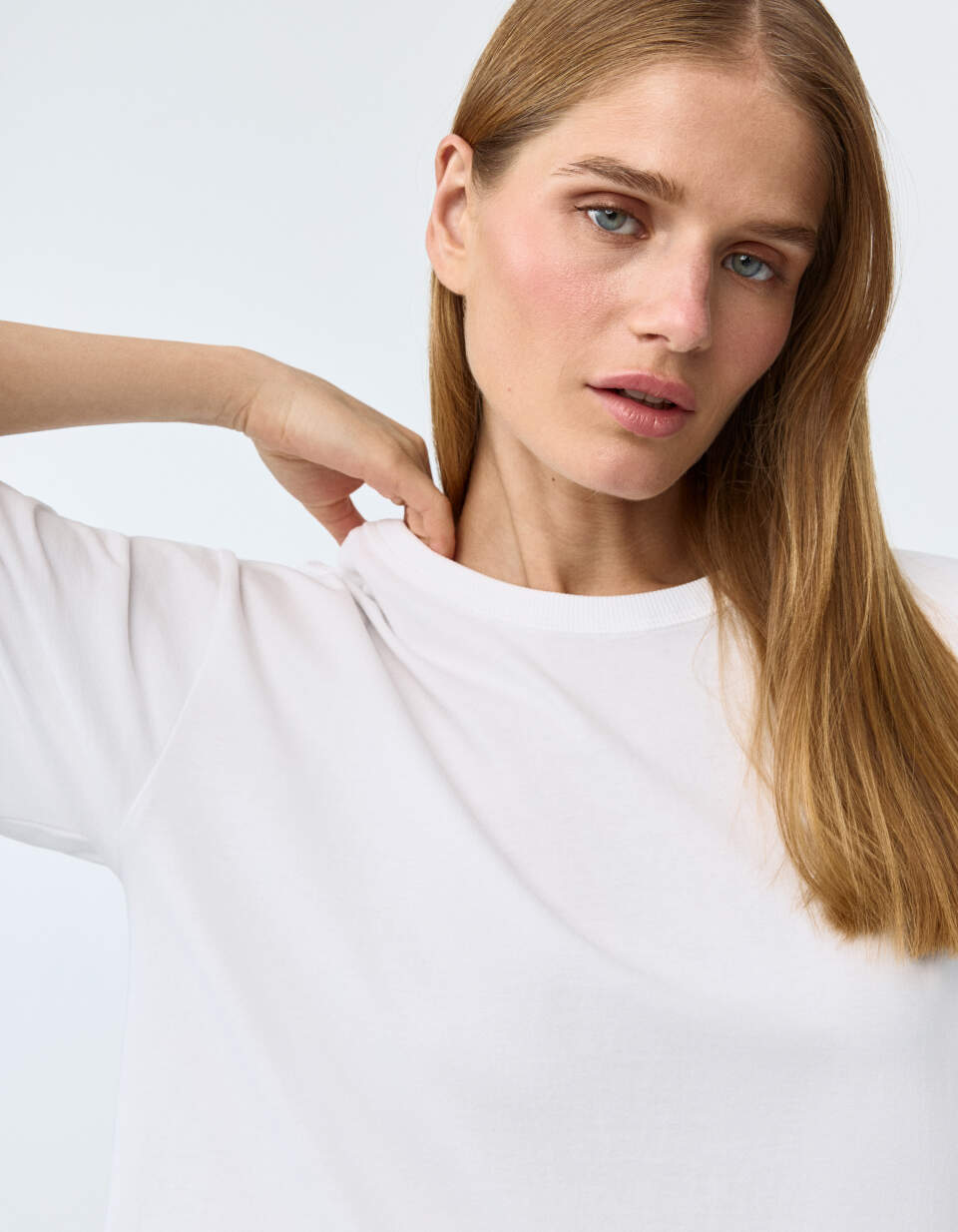 Футболка MIRA OVERSIZE FIT