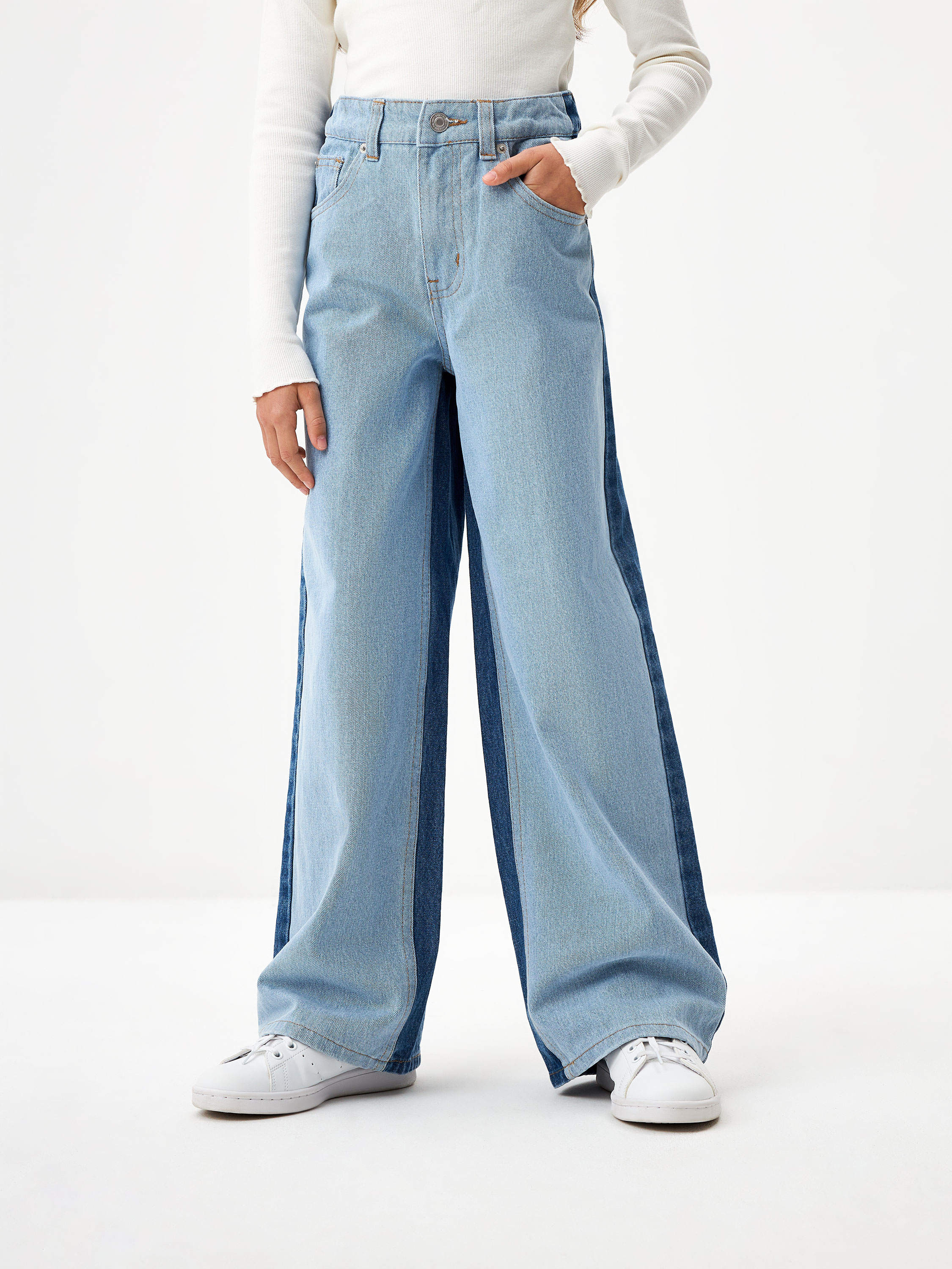 Джинсы wide leg пэчворк для девочек цвет: голубой индиго, артикул:  3808051441 – купить в интернет-магазине SELA
