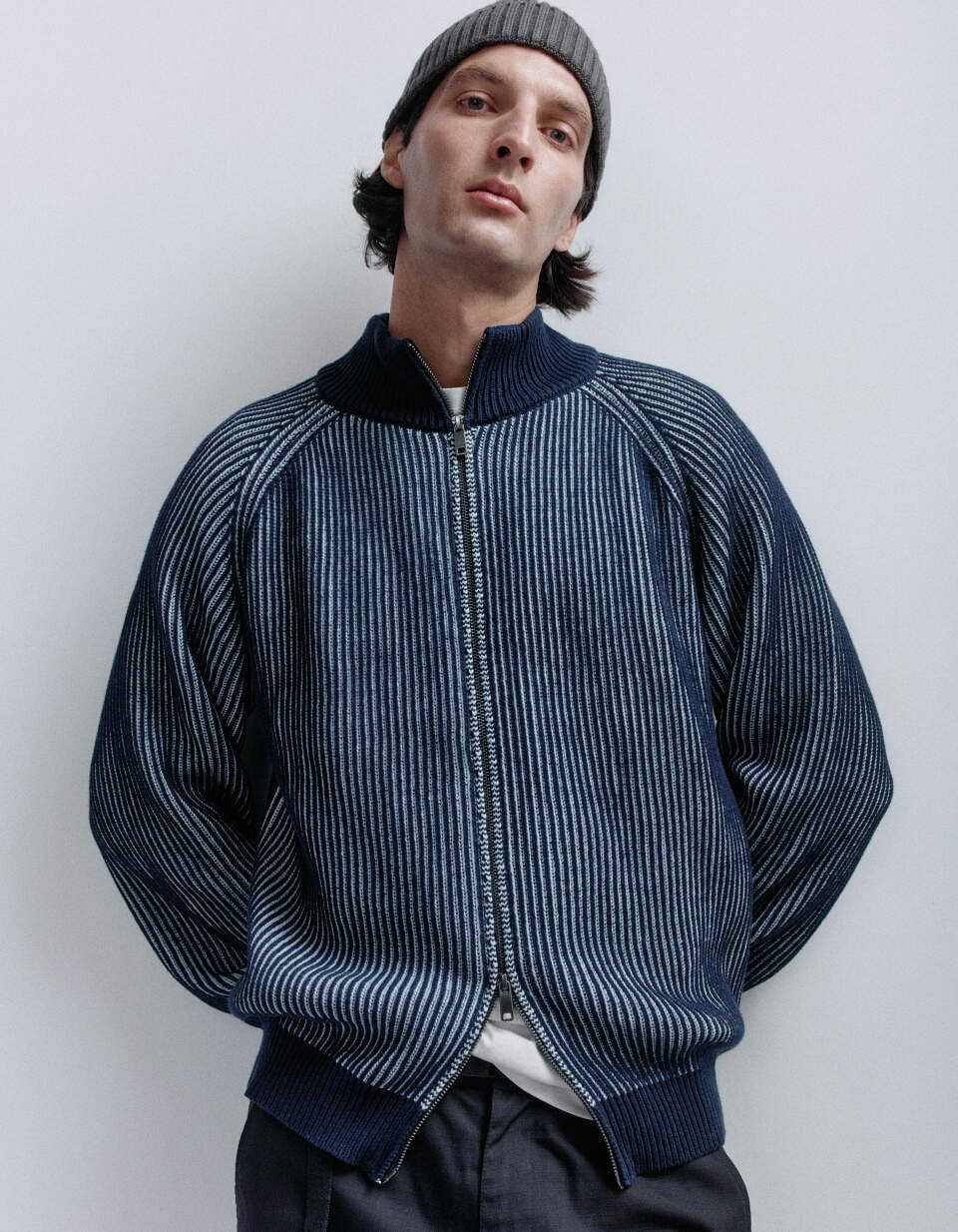 Вязаный джемпер на молнии