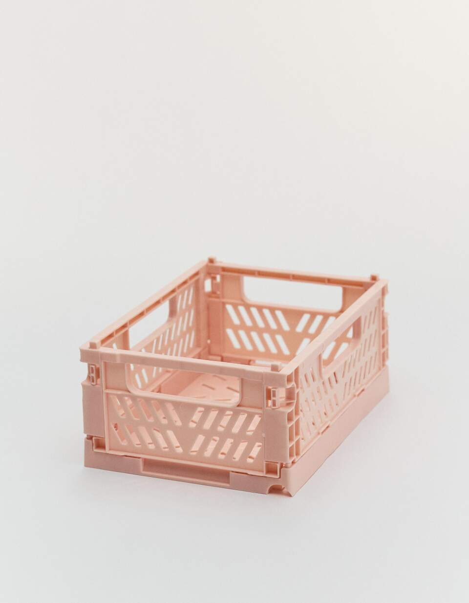 Маленький пластиковый органайзер для хранения