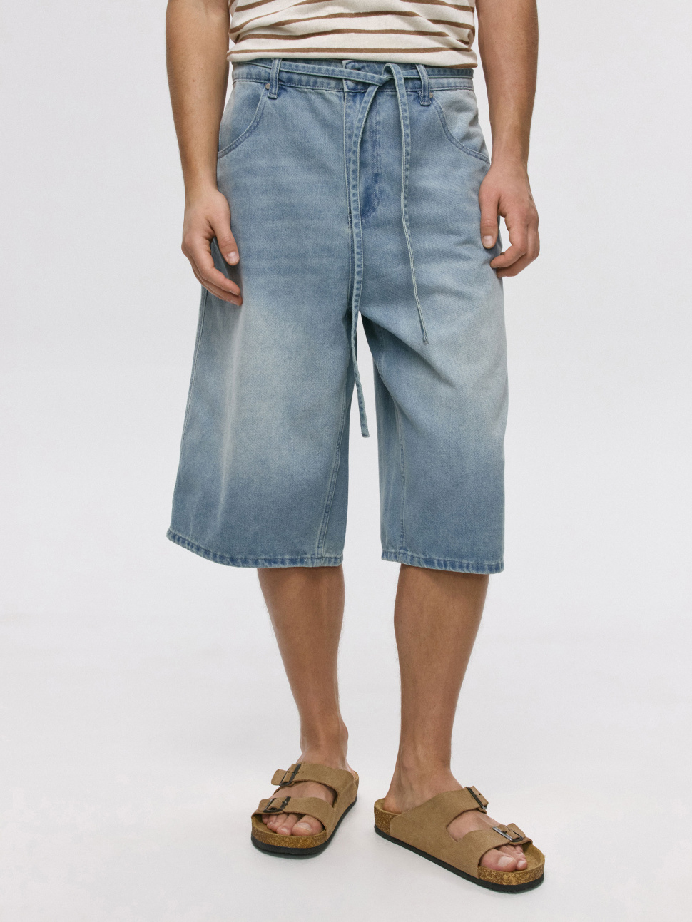 Сиськи соратын порно лесбиянки