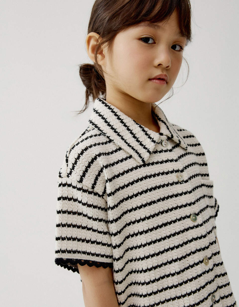 Вязаная рубашка в полоску для девочек