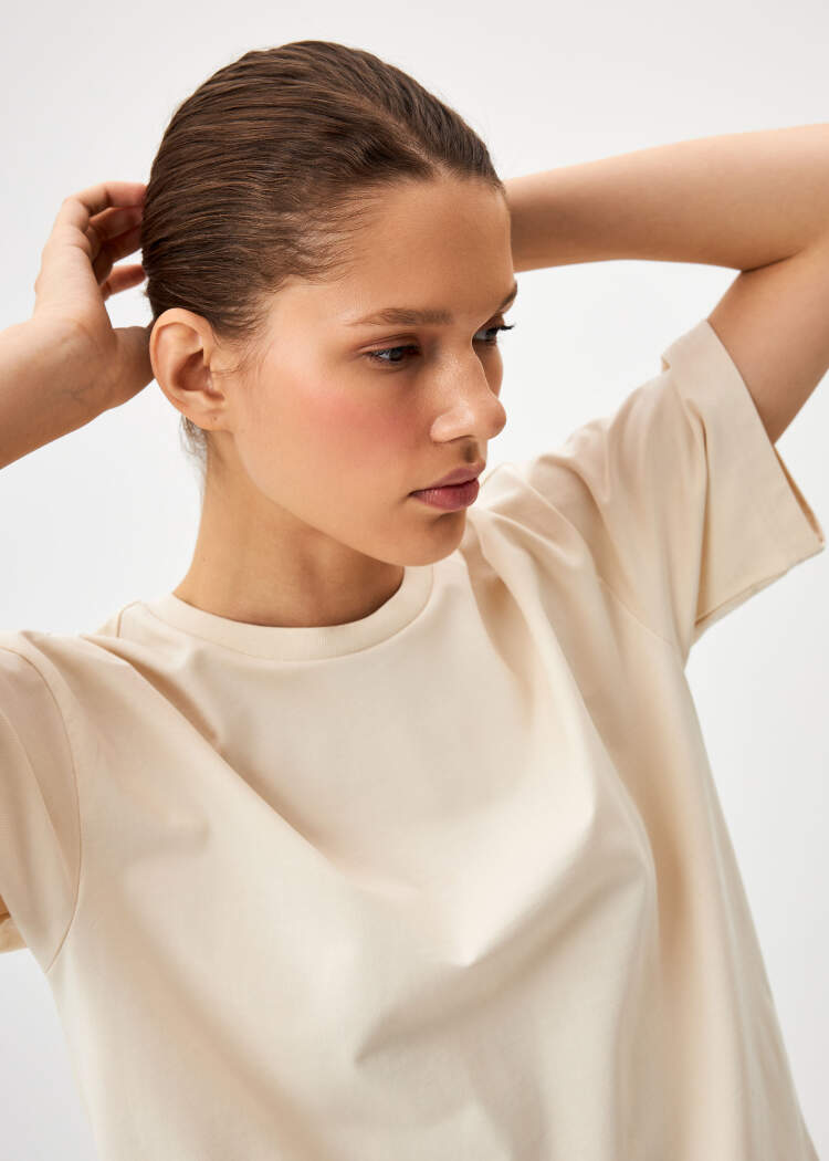 Футболка KATE OVERSIZE FIT 