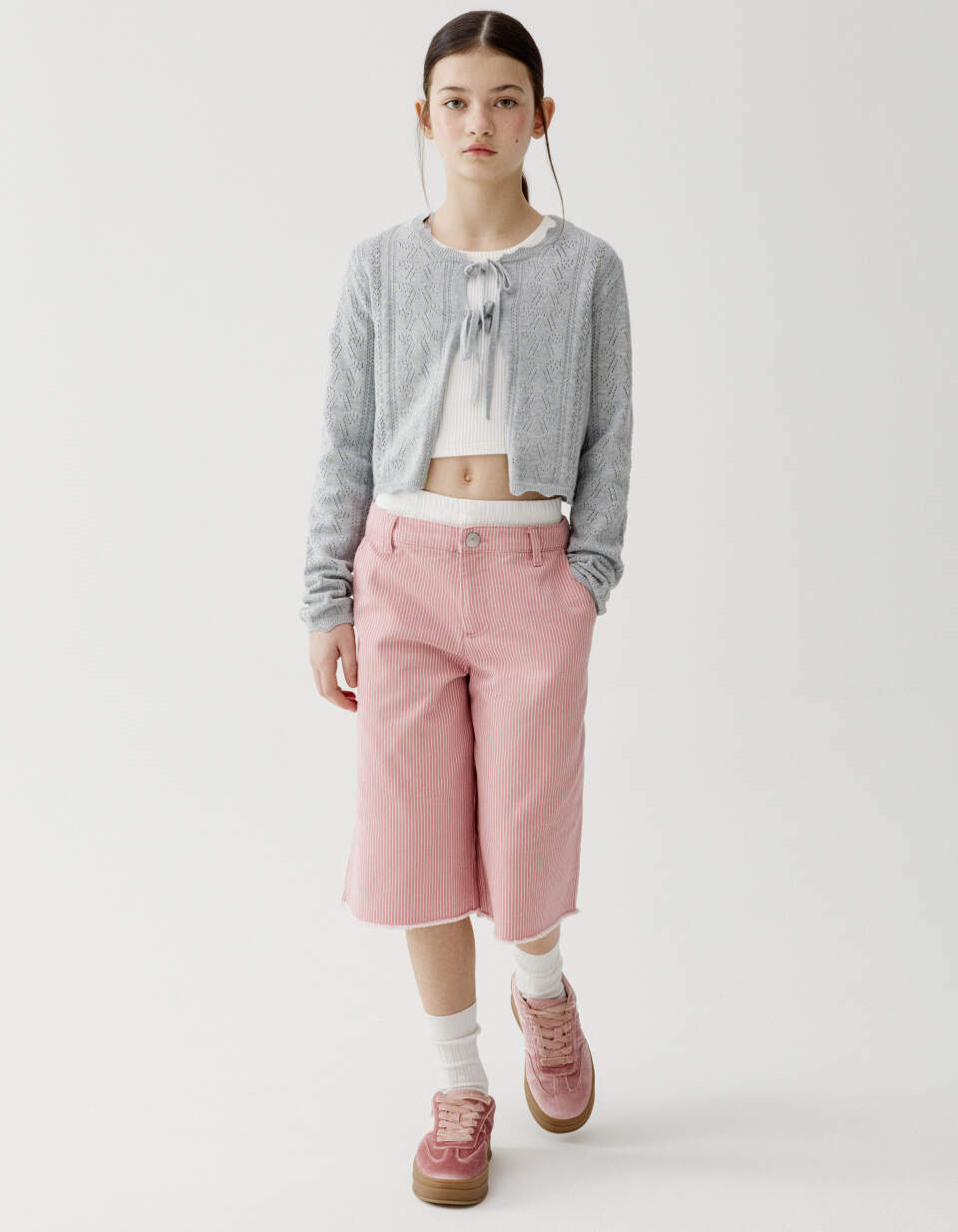 Удлиненные шорты в полоску с двойным поясом для девочек