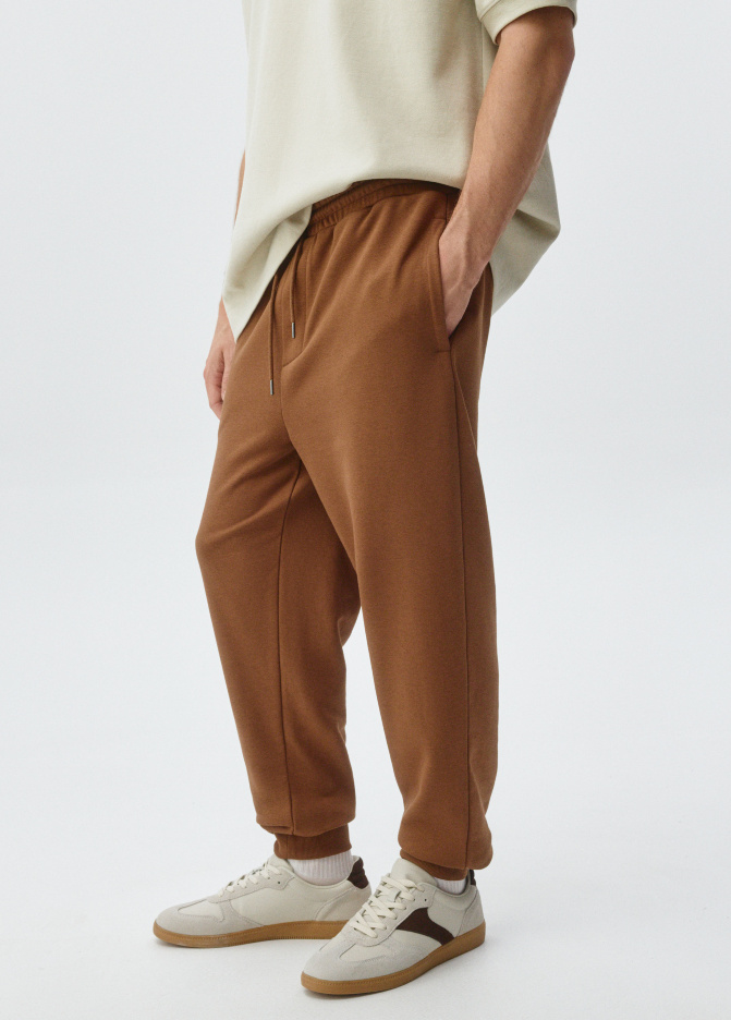 Джоггеры из футера