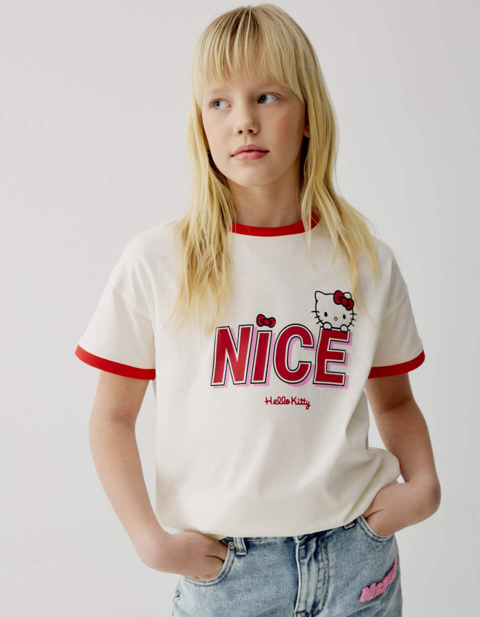 Футболка с принтом Hello Kitty для девочек