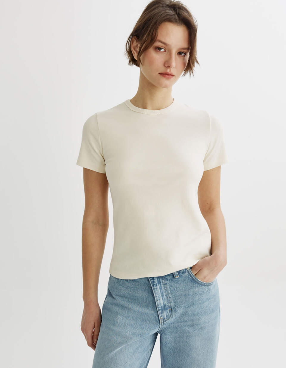 Облегающая футболка Кира