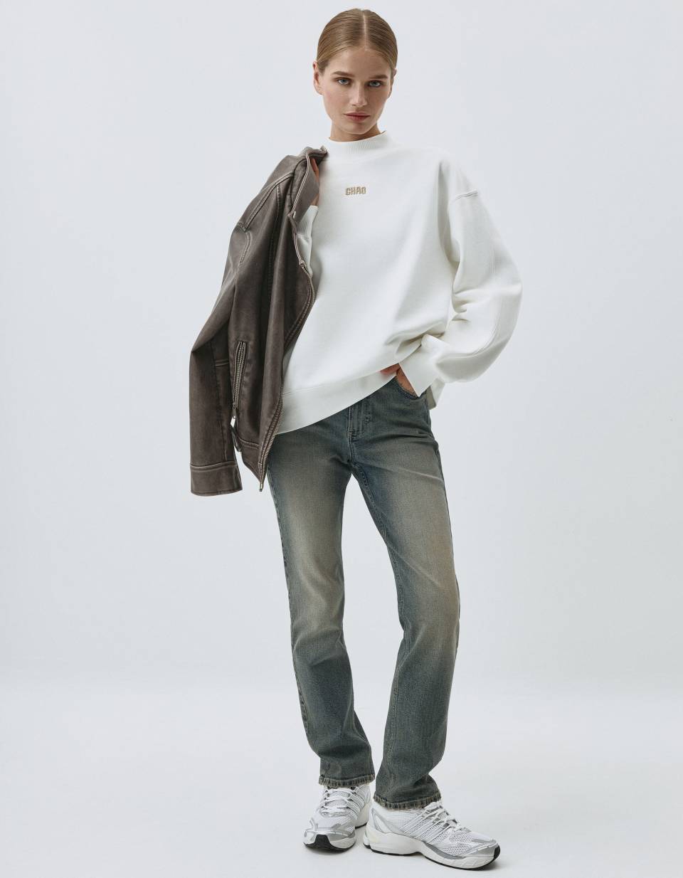 Джинсы REGULAR FIT