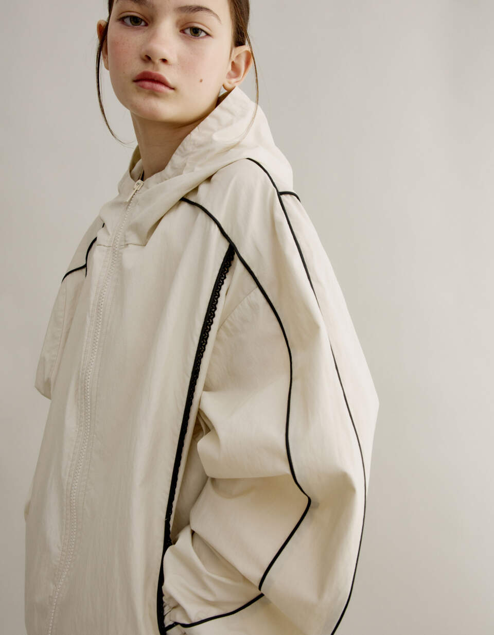 Ветровка из смесового хлопка для девочек