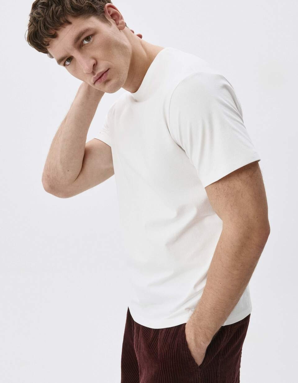 Футболка ADAM SLIM FIT базовая