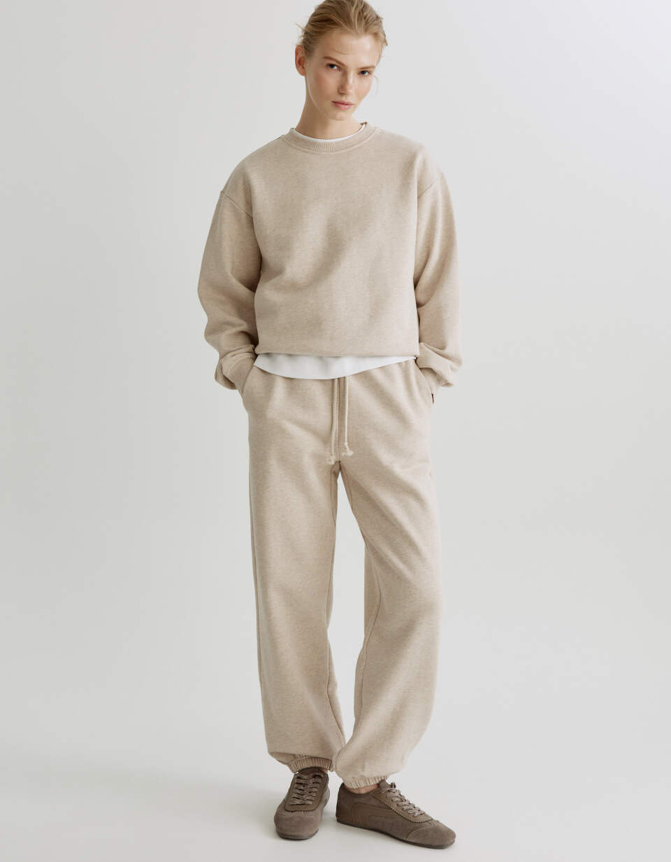 Брюки-джоггеры из футера