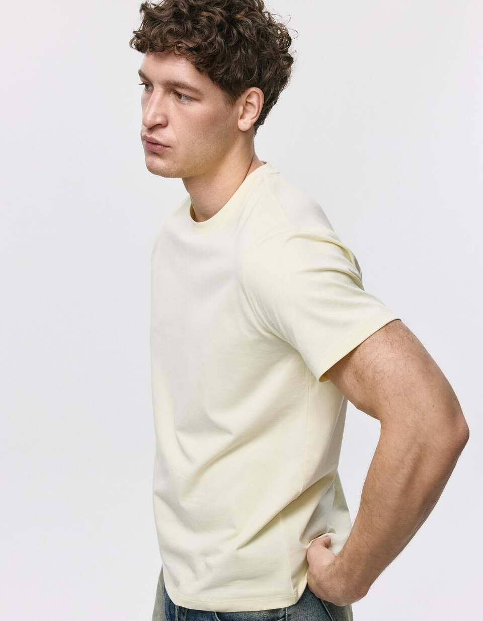 Футболка SLIM FIT базовая