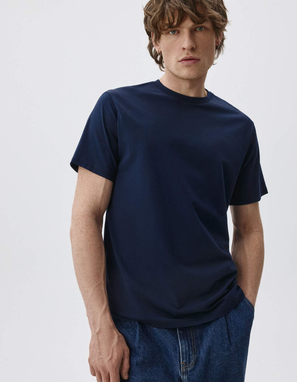 Футболка ADAM SLIM FIT базовая