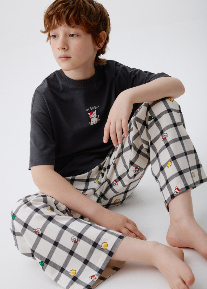 Пижама с новогодним принтом для мальчиков