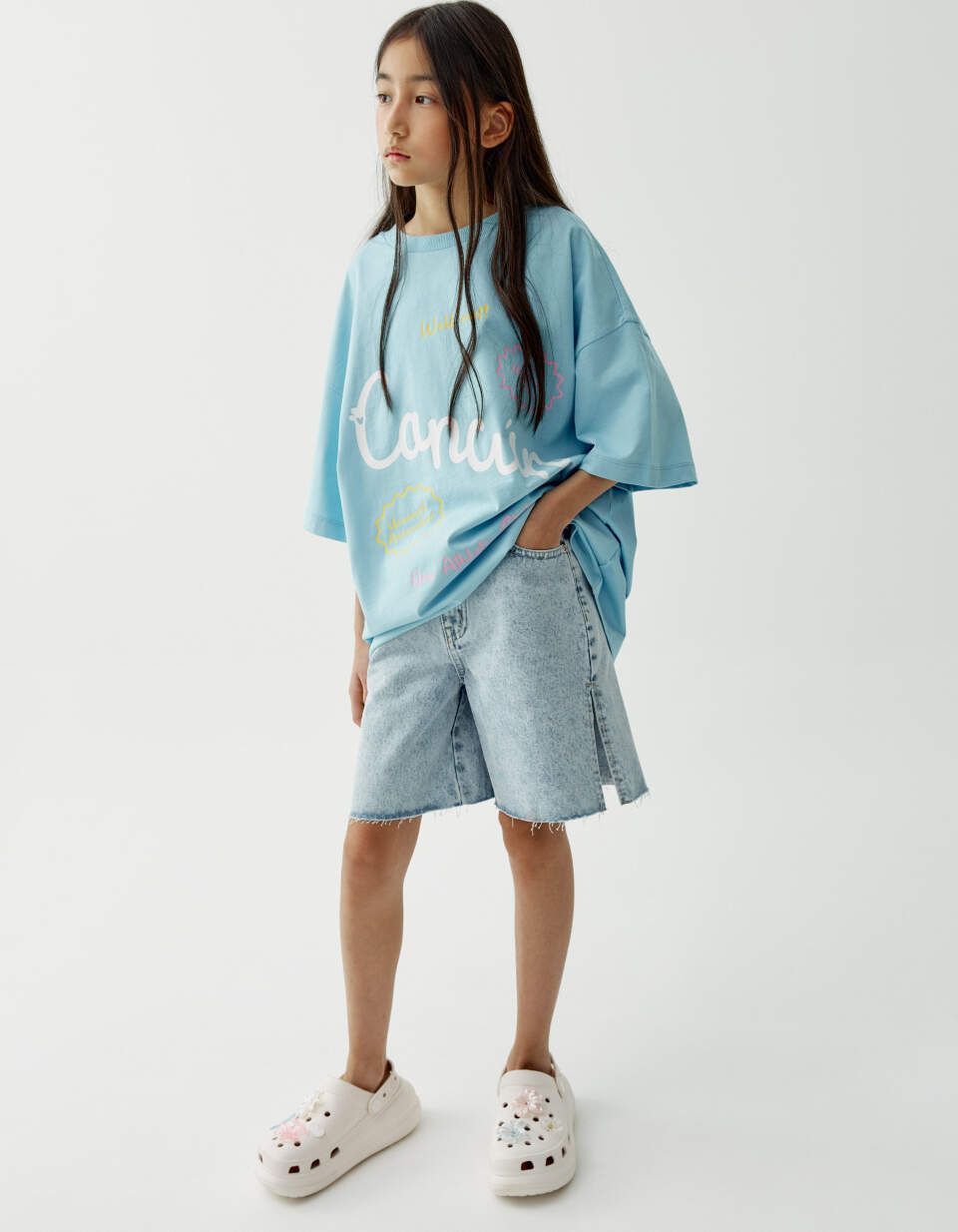 Джинсовые шорты с разрезами для девочек